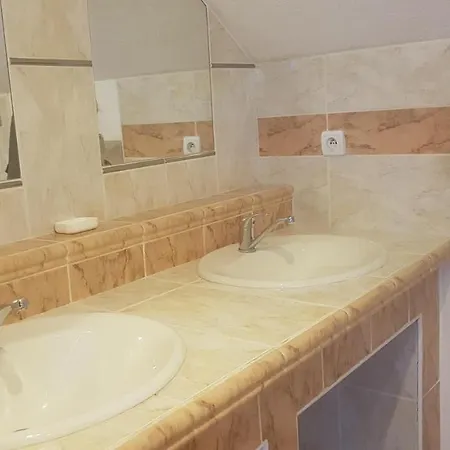 Homestay szállás Pensioneu *